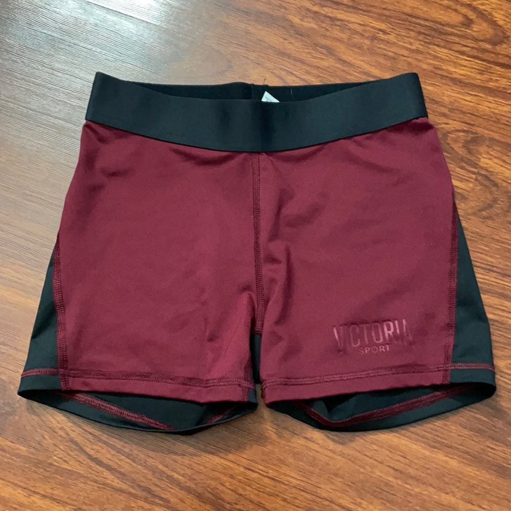 VS Sport spandex